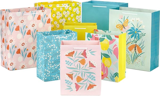 Hallmark Spring Gift Bags in Assorted Sizes (8 Bags: 4 Medium 9″, 4 Large 13″) Florals, Lemons, Teal, Pink and Yellow for Easter, Birthdays, Mother’s Day, Bridal Showers